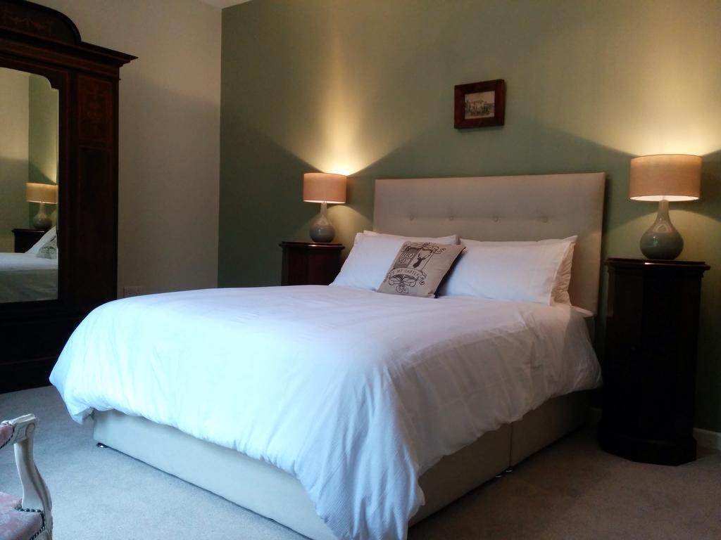 Narrow Water Castle Self Catering Accommodation Warrenpoint Room photo